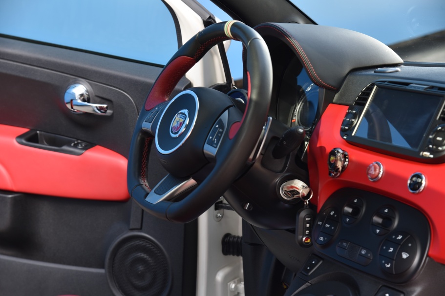 Abarth 50th Anniversario 595