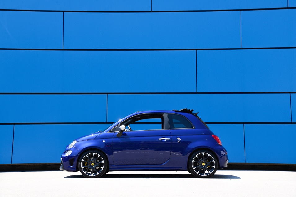 595 Abarth Cabrio
