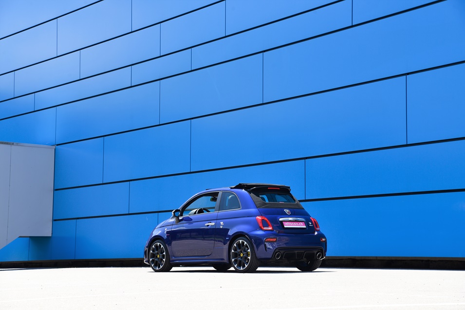 595 Abarth Cabrio