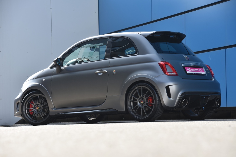 Abarth Biposto 695
