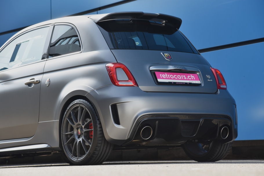 Abarth Biposto 695
