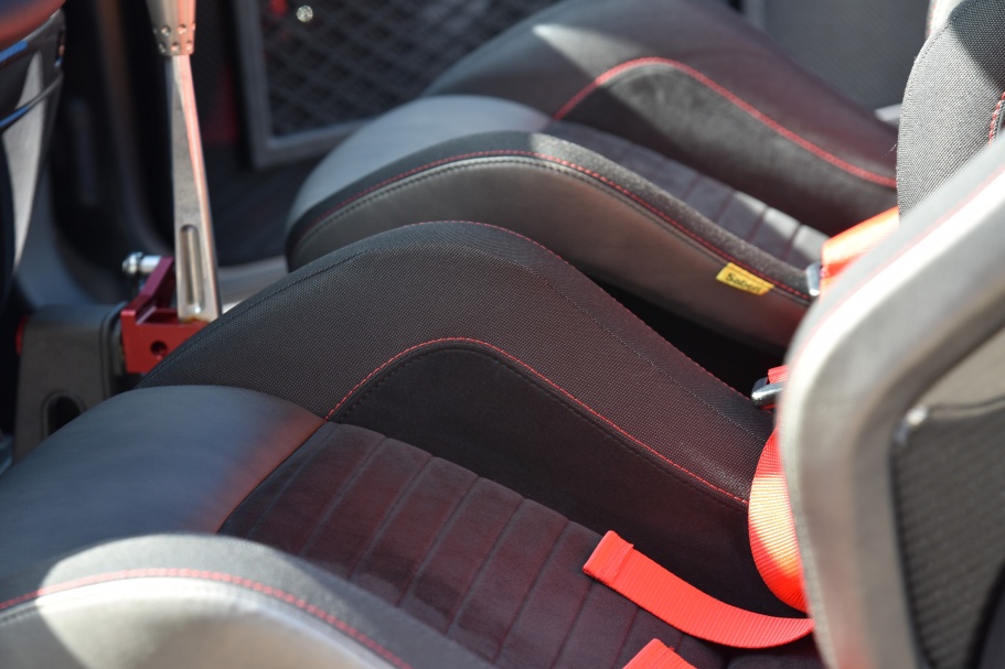Abarth Biposto 695
