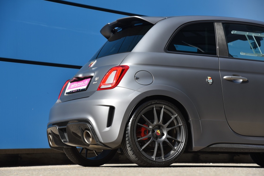 Abarth Biposto 695