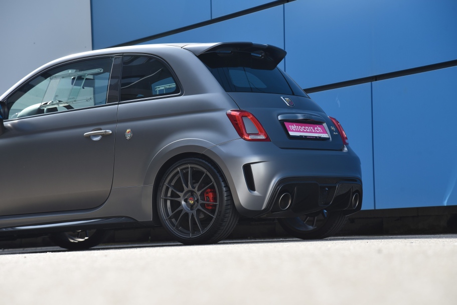 Abarth Biposto 695
