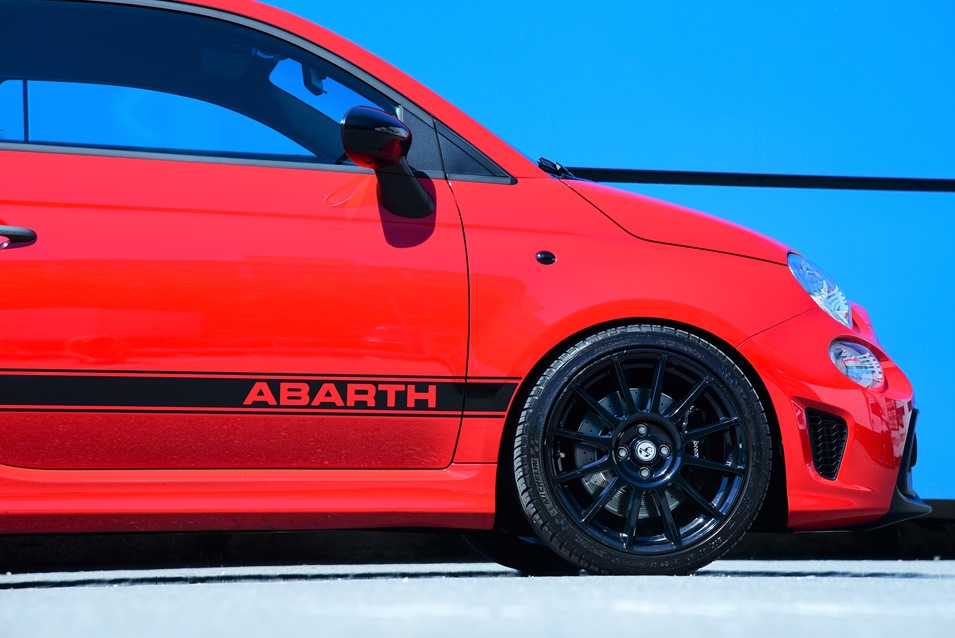 Abarth Competizione 595