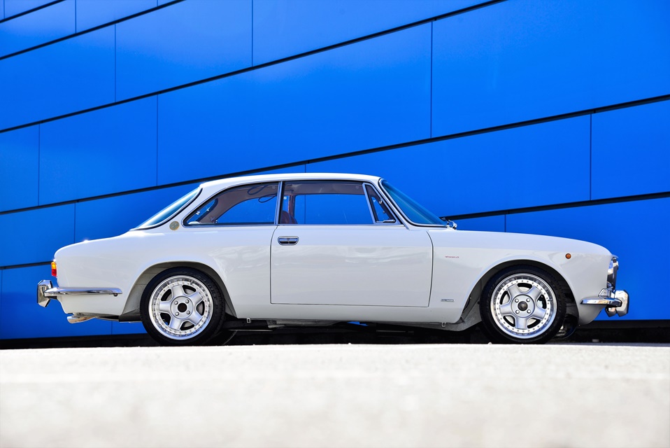 Alfa Romeo 1750 GTV