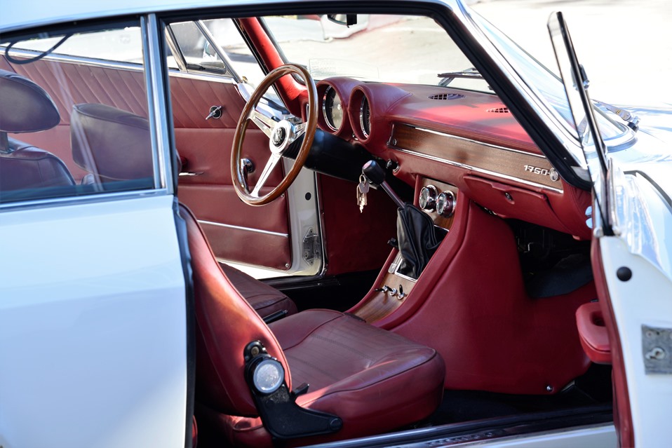Alfa Romeo 1750 GTV