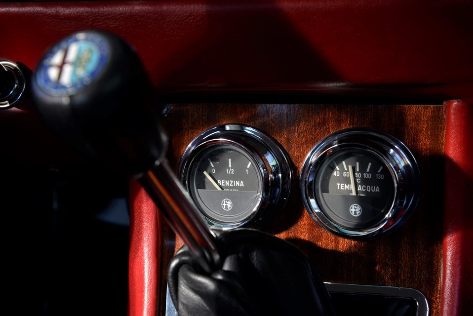 Alfa Romeo 1750 GTV