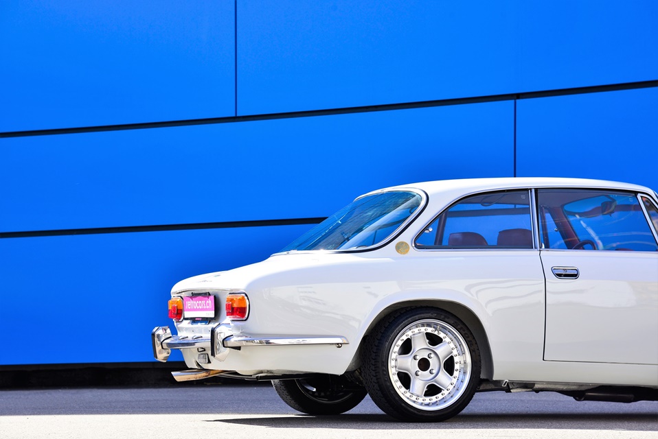 Alfa Romeo 1750 GTV