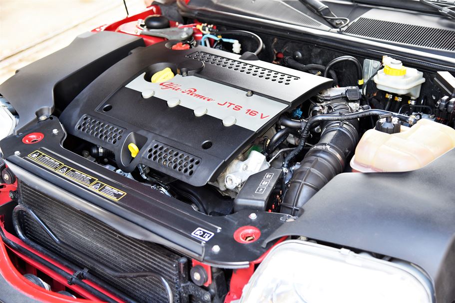Alfa Romeo GTV