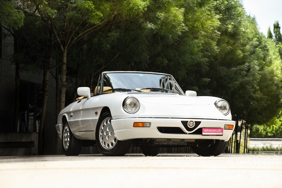 Alfa Romeo Spider 2.0