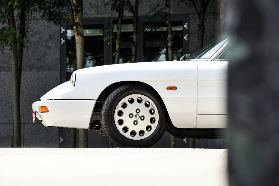 Alfa Romeo Spider 2.0
