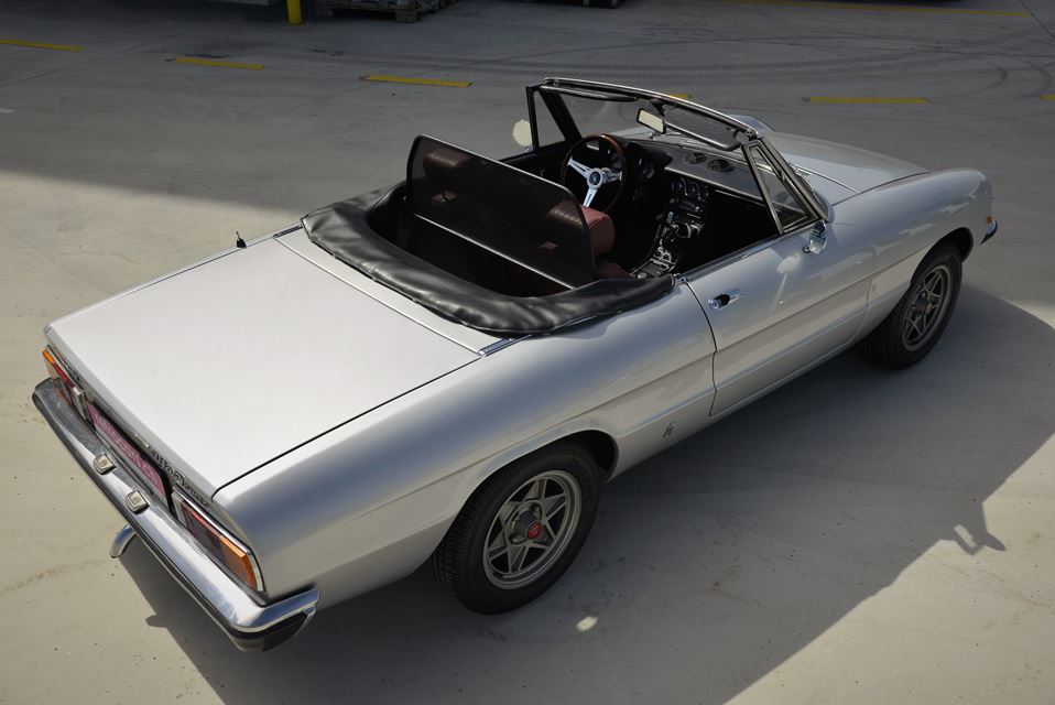 Alfa Romeo Spider Fastback 2000 Oldtimer -1976