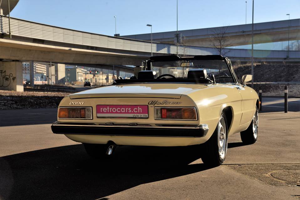 Alfa Romeo Spider 2000 Veloce