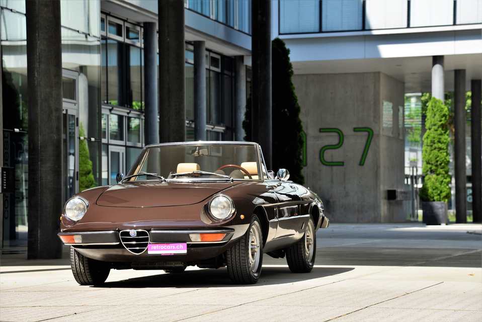Alfa Romeo Spider 2000