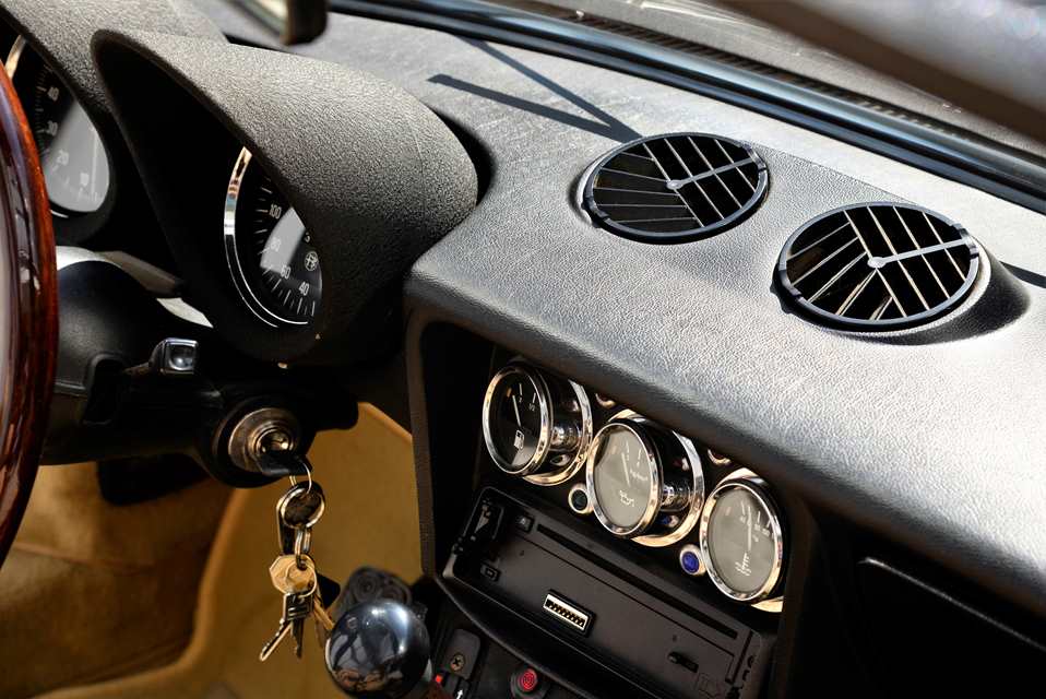 Alfa Romeo Spider 2000