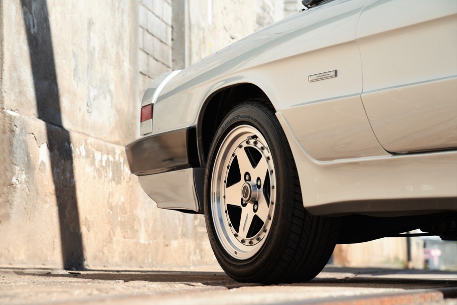 Alfa Spider QV Zender
