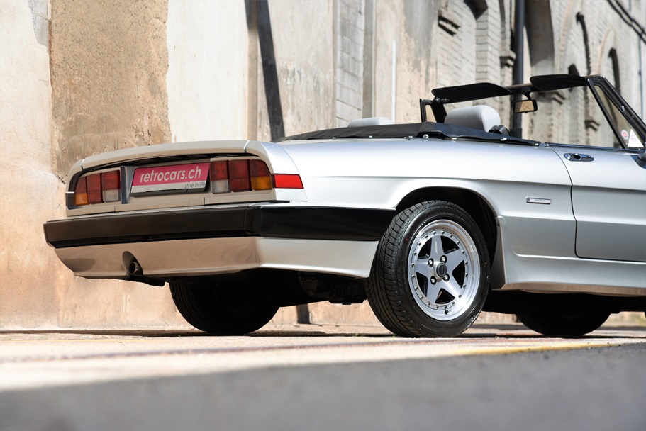 Alfa Spider QV Zender