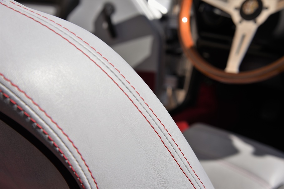 Alfa Spider QV Zender