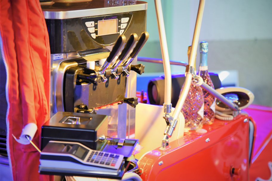 Ape Calessino 200
