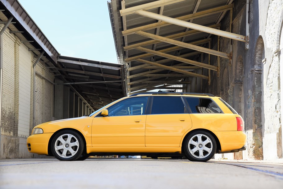 Audi S4 Avant Quattro