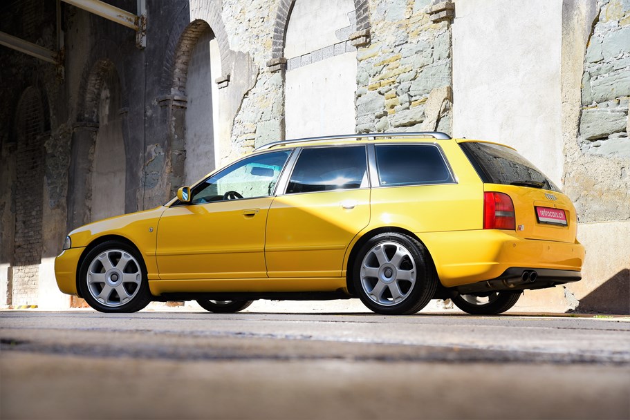Audi S4 Avant Quattro