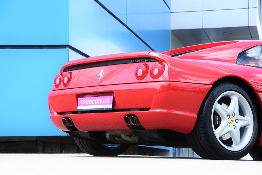 Ferrari 355 GTS