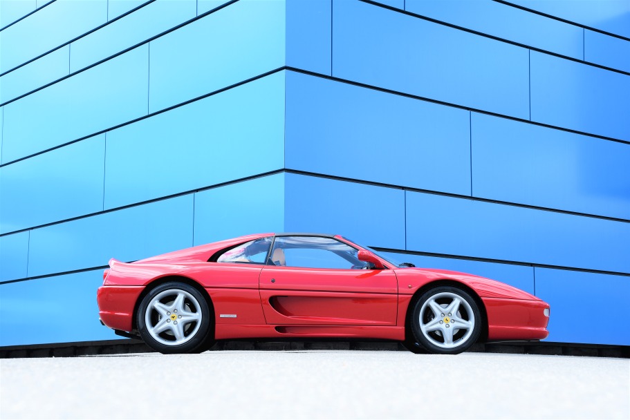 Ferrari 355 GTS