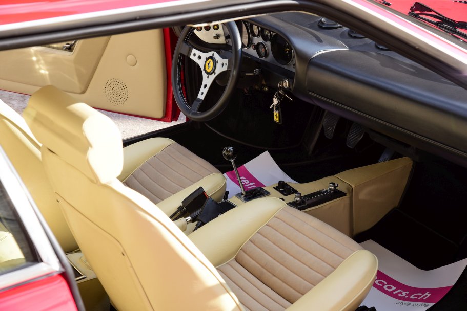 Ferrari Dino 308 GT4