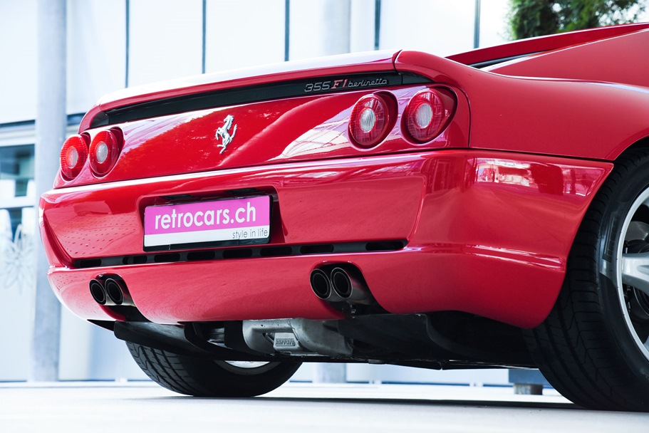 Ferrari F355