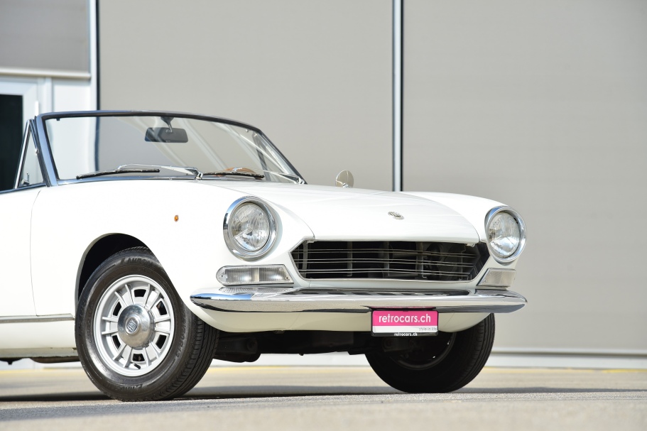 Fiat 124 AS Sport Spider