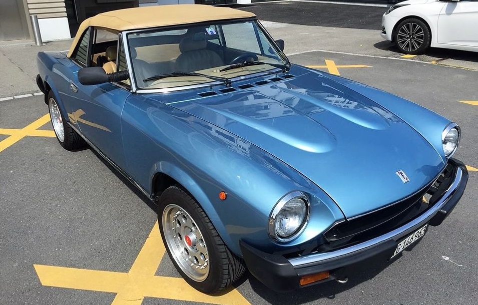Fiat 124 DS Pininfarina Spider Europa Oldtimer - 1984