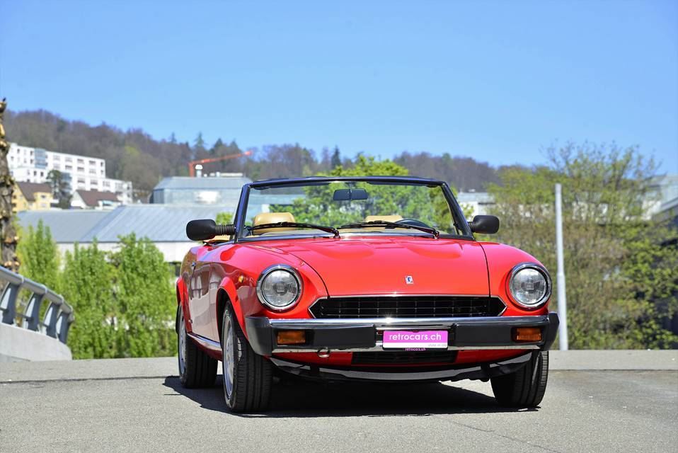 Fiat 124 DS Pininfarina Spider Europa Oldtimer - 1985