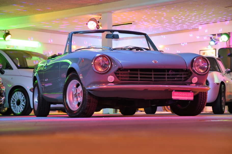Fiat 124 Spider