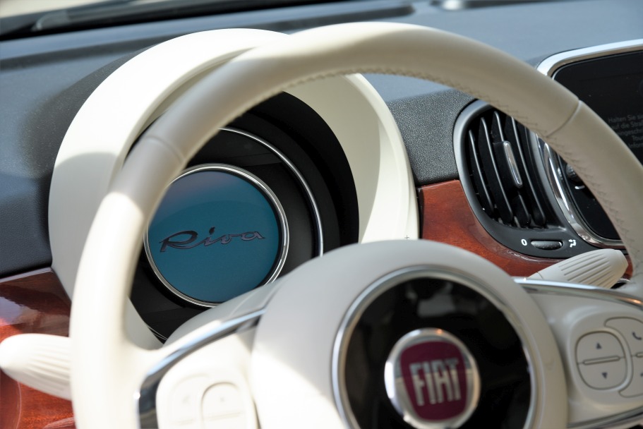 Fiat 500 Riva