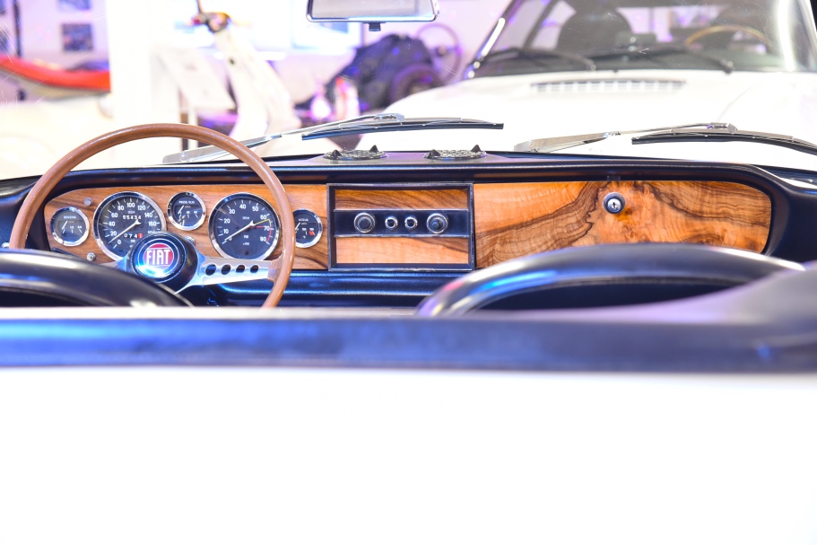 Fiat AS 124 Spider