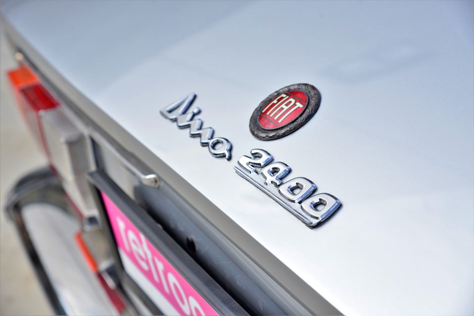 Fiat Dino 2400