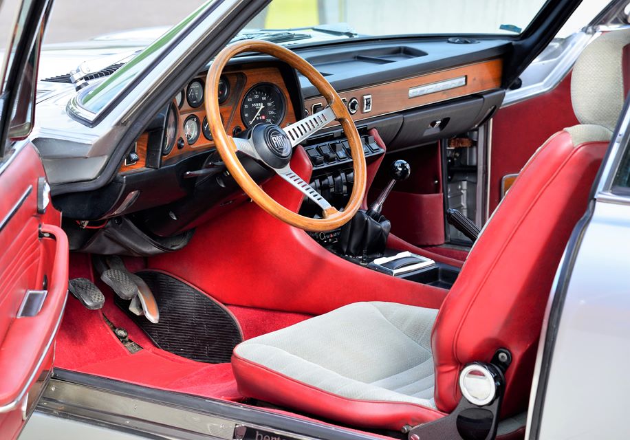 Fiat Dino 2400