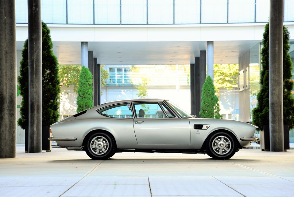 Fiat Dino 2400