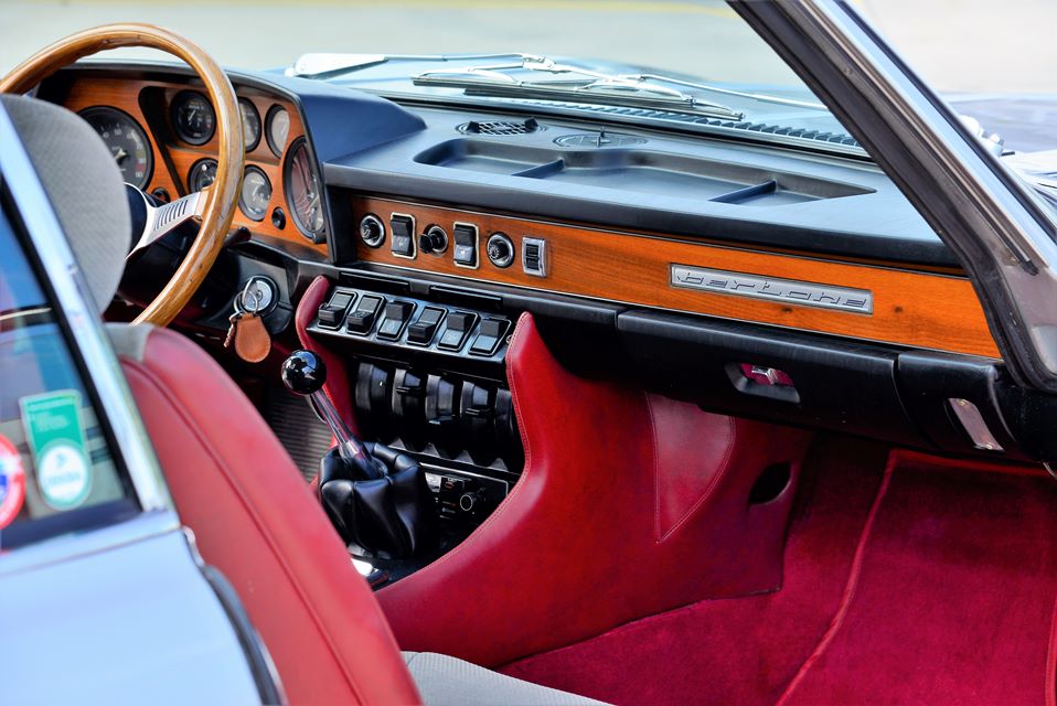 Fiat Dino 2400