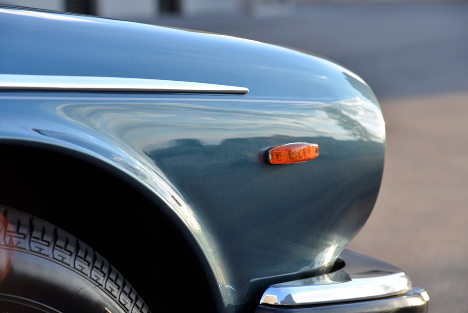 JAGUAR XJ12