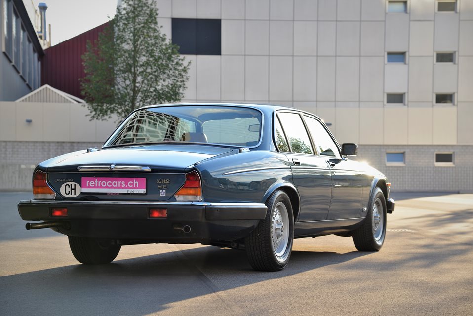 JAGUAR XJ12