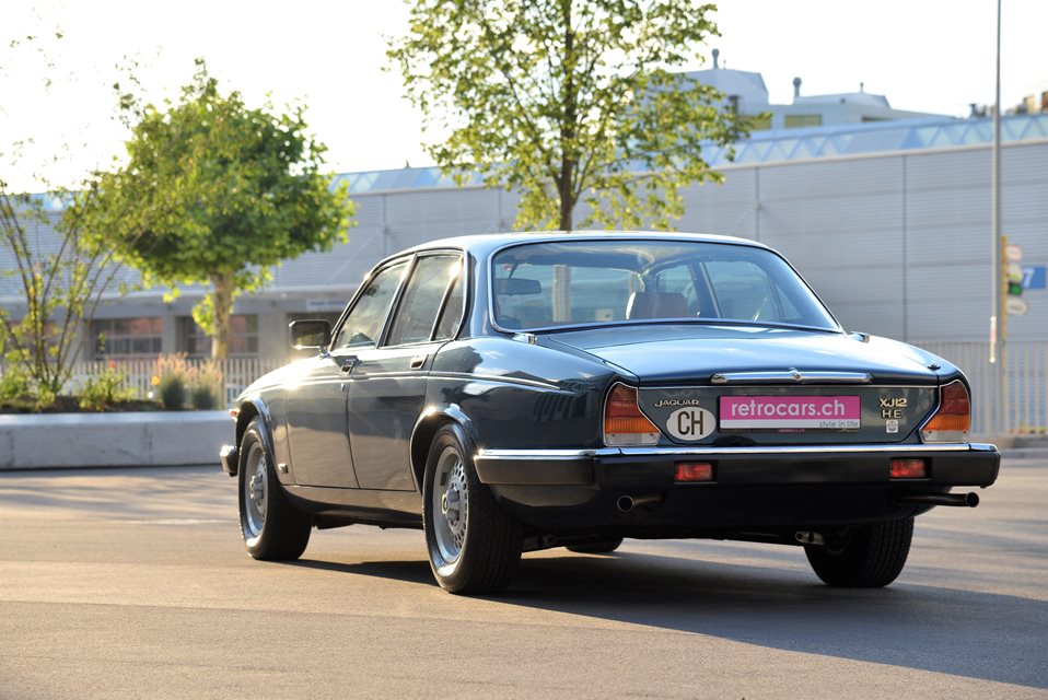 JAGUAR XJ12