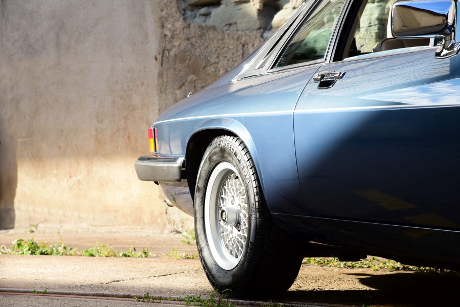 Jaguar XJS V12