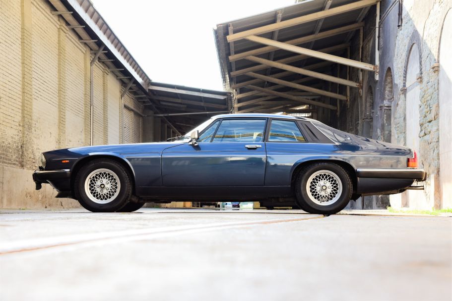 Jaguar XJS V12