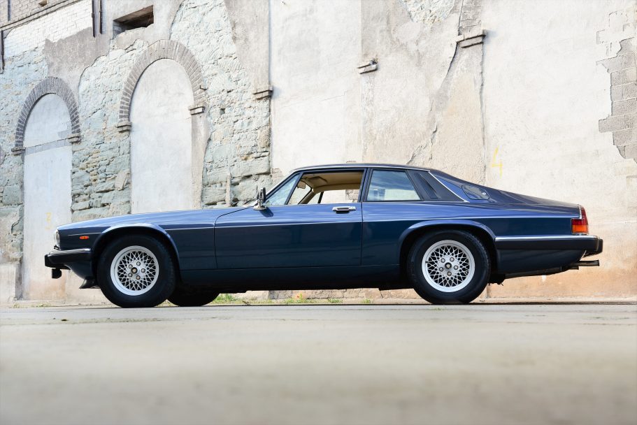 Jaguar XJS V12
