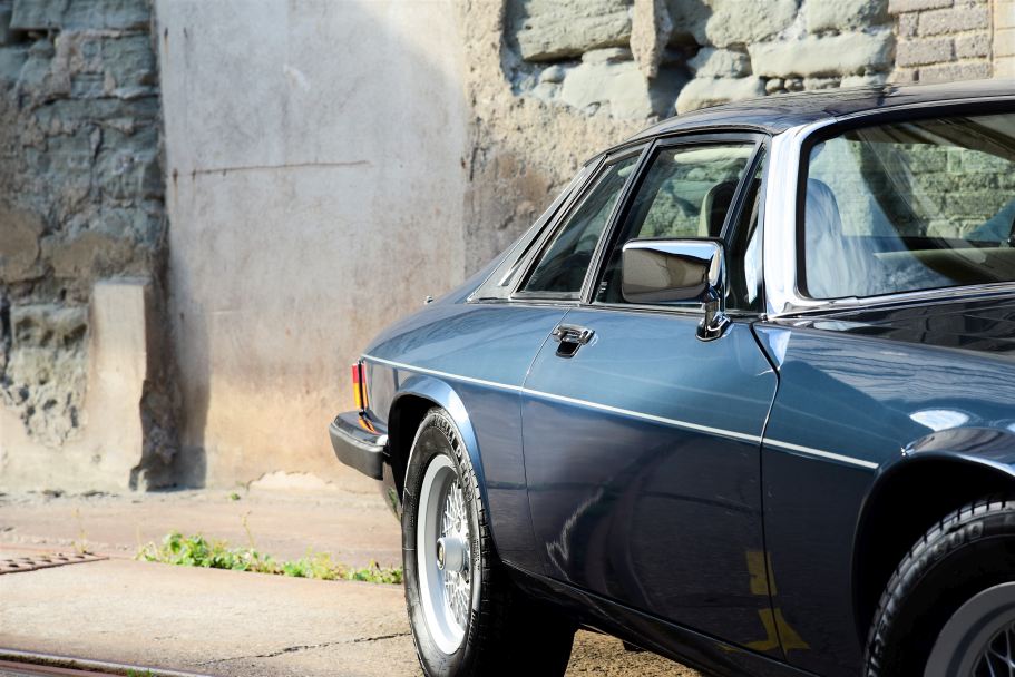 Jaguar XJS V12
