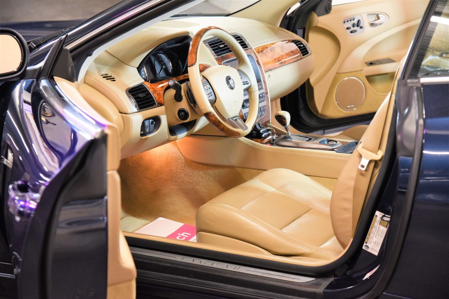 Jaguar XK