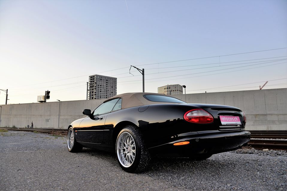 Jaguar XK8 Convertible
