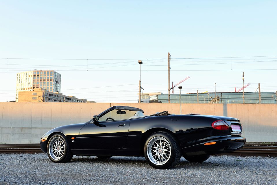 Jaguar XK8 Convertible